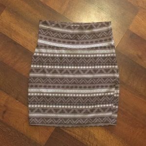 Charlotte Russe patterned bodycon skirt